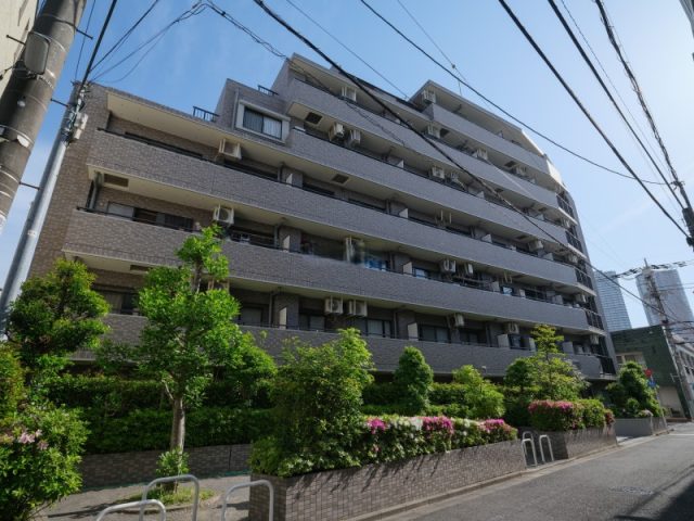 憧れの暮らしがここに！武蔵小杉で叶える「ルーフバルコニー付き角部屋」という贅沢